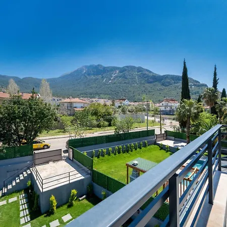 Turk フェティエ