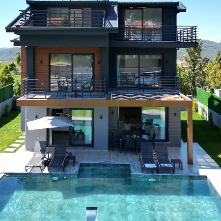 Turk フェティエ